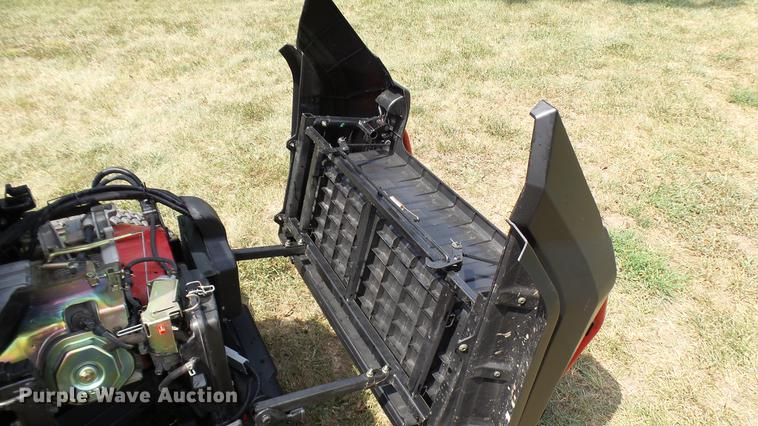 image for item DB9305 2017 Raven MPV-7100 utility vehicle