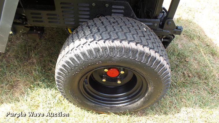 image for item DB9305 2017 Raven MPV-7100 utility vehicle