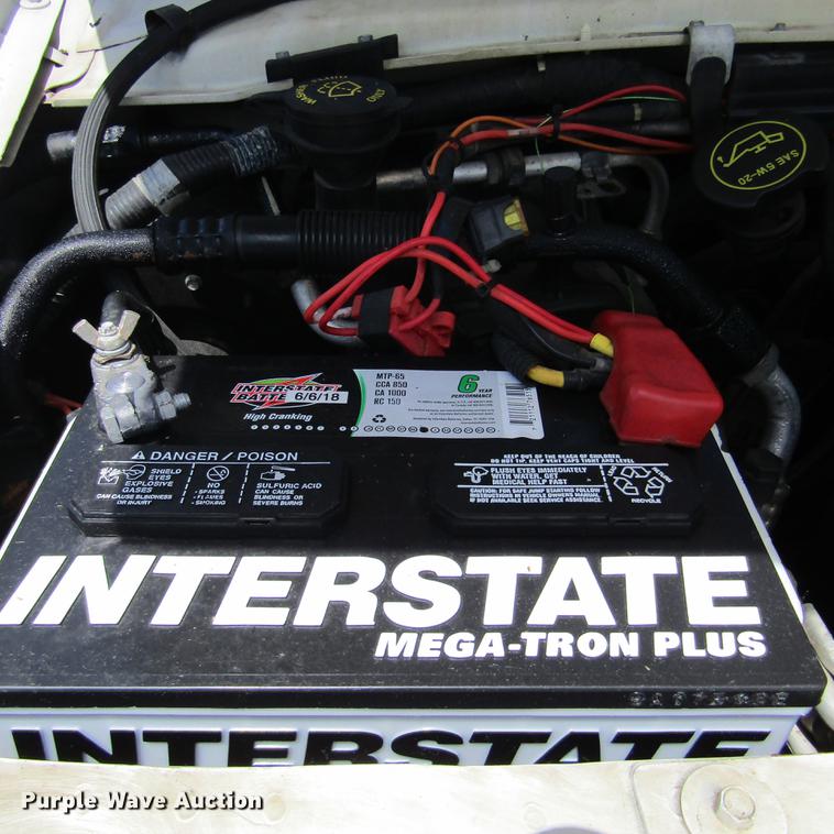 image for item DD2677 2006 Ford E350 Super Duty van