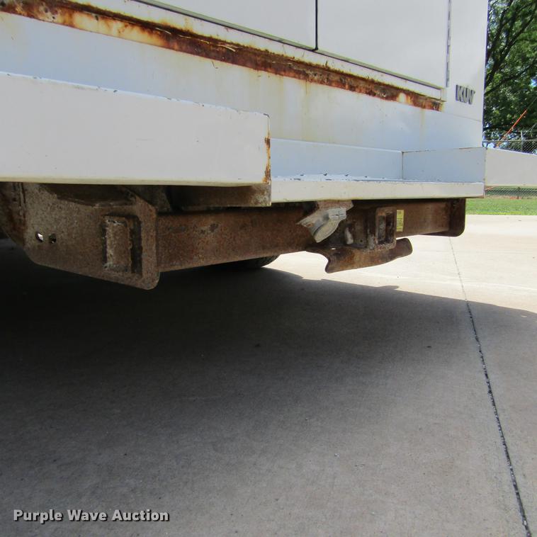 image for item DD2677 2006 Ford E350 Super Duty van