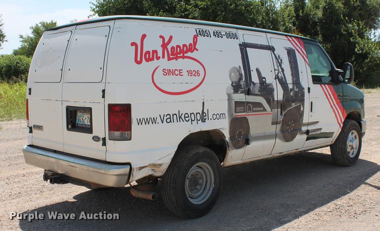 image for item DD5261 2010 Ford E350 Super Duty van