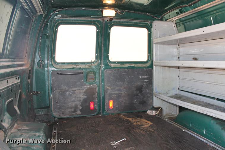 image for item DD5261 2010 Ford E350 Super Duty van