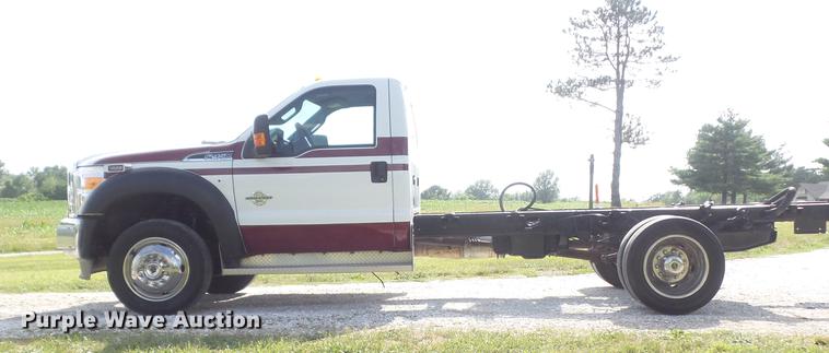 image for item DD7244 2011 Ford F450 Super Duty XLT truck cab and chassis