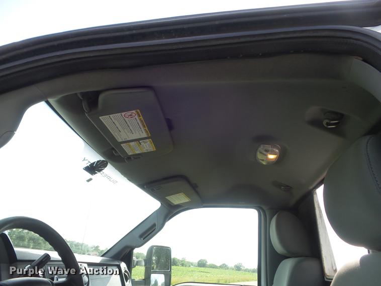 image for item DD7244 2011 Ford F450 Super Duty XLT truck cab and chassis