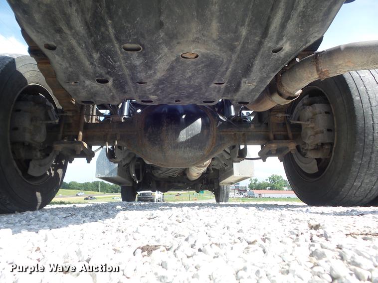 image for item DD7244 2011 Ford F450 Super Duty XLT truck cab and chassis