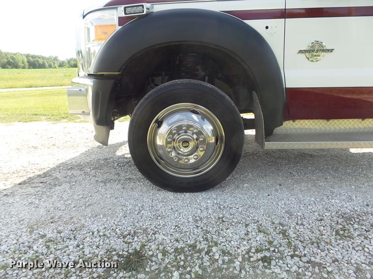 image for item DD7244 2011 Ford F450 Super Duty XLT truck cab and chassis