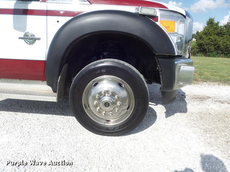 image for item DD7244 2011 Ford F450 Super Duty XLT truck cab and chassis