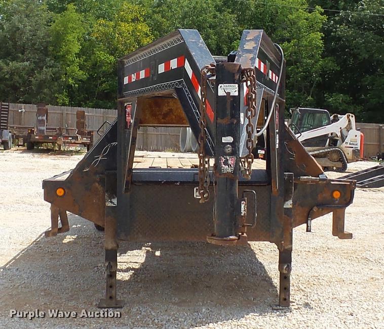 image for item DD7266 2011 PJ Trailers FD252 equipment trailer