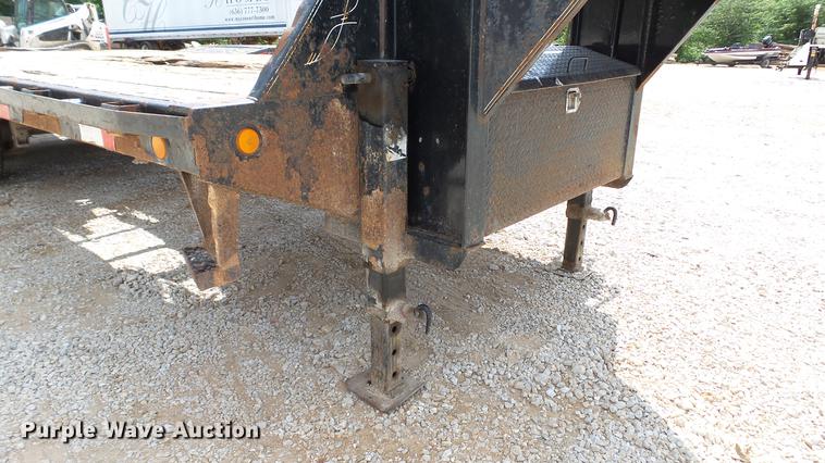 image for item DD7266 2011 PJ Trailers FD252 equipment trailer