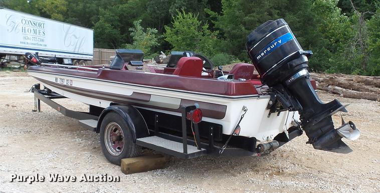 image for item DD7268 1979 Ranger 7750 boat