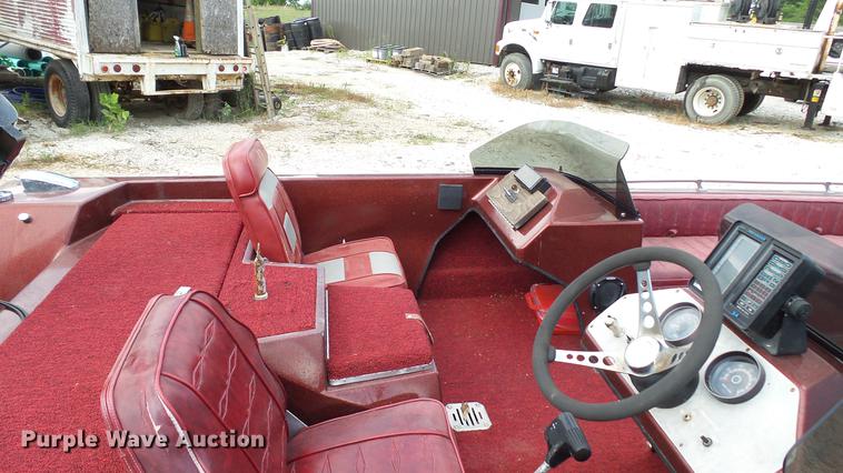 image for item DD7268 1979 Ranger 7750 boat