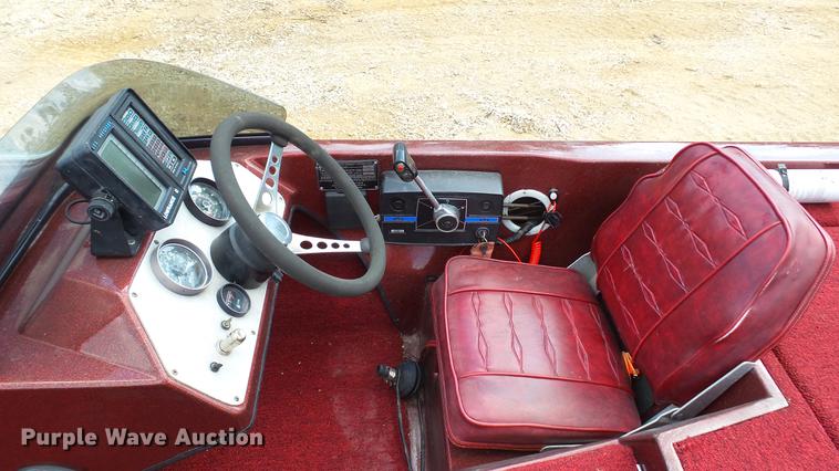 image for item DD7268 1979 Ranger 7750 boat