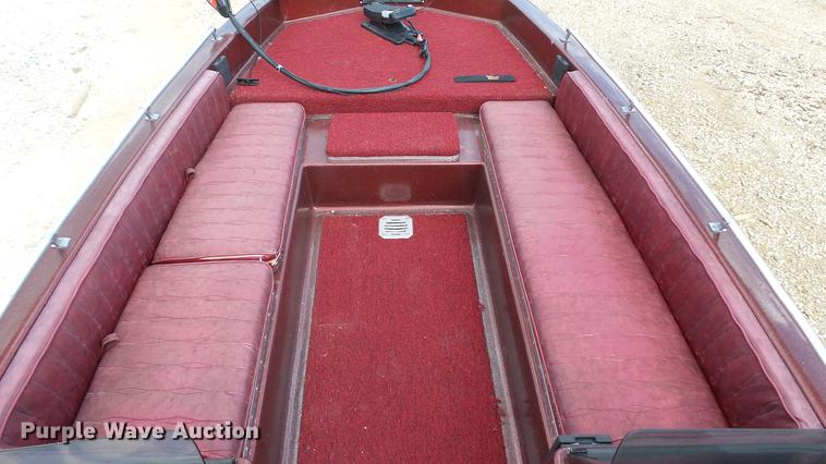 image for item DD7268 1979 Ranger 7750 boat