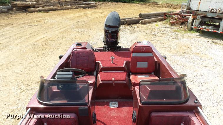 image for item DD7268 1979 Ranger 7750 boat