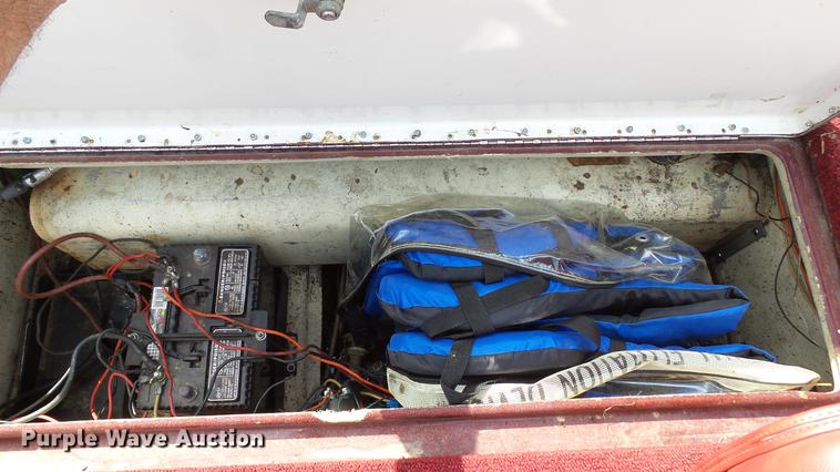 image for item DD7268 1979 Ranger 7750 boat