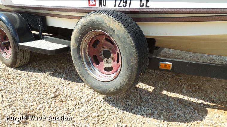 image for item DD7268 1979 Ranger 7750 boat