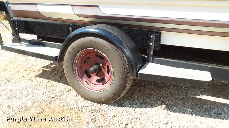 image for item DD7268 1979 Ranger 7750 boat