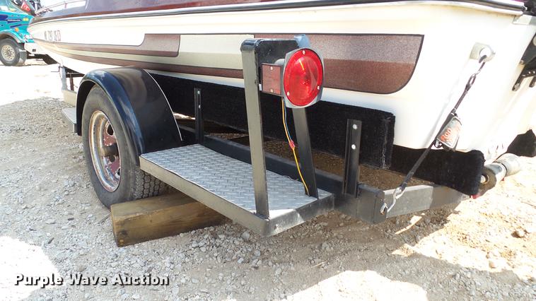 image for item DD7268 1979 Ranger 7750 boat