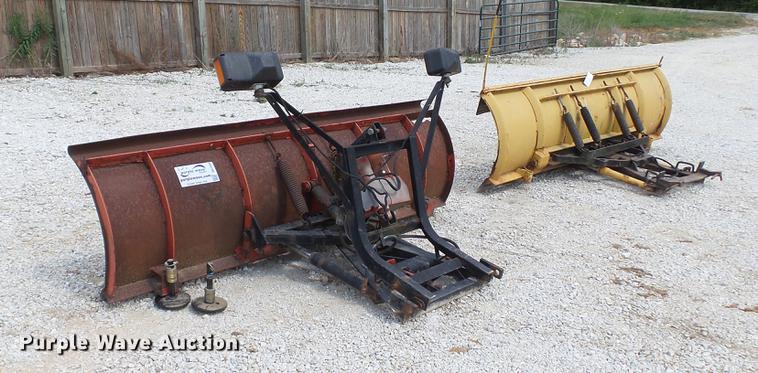 image for item DD7269 (2) snow plows