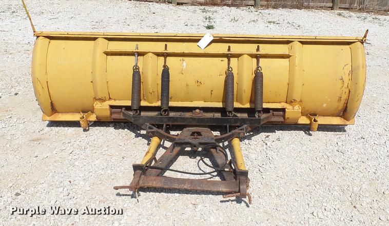 image for item DD7269 (2) snow plows