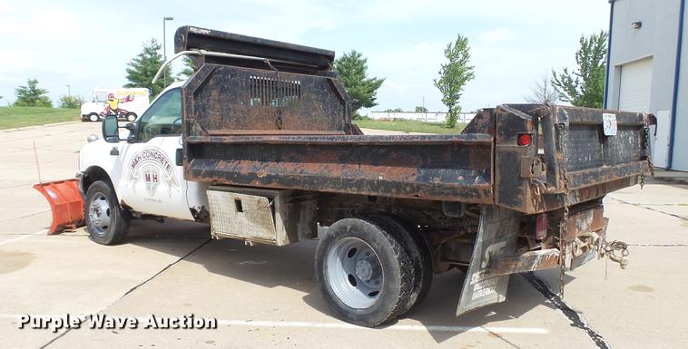 image for item DD7321 2000 Ford F550 Super Duty XL dump truck
