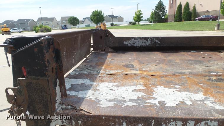 image for item DD7321 2000 Ford F550 Super Duty XL dump truck