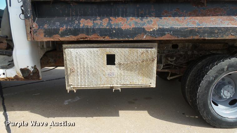image for item DD7321 2000 Ford F550 Super Duty XL dump truck