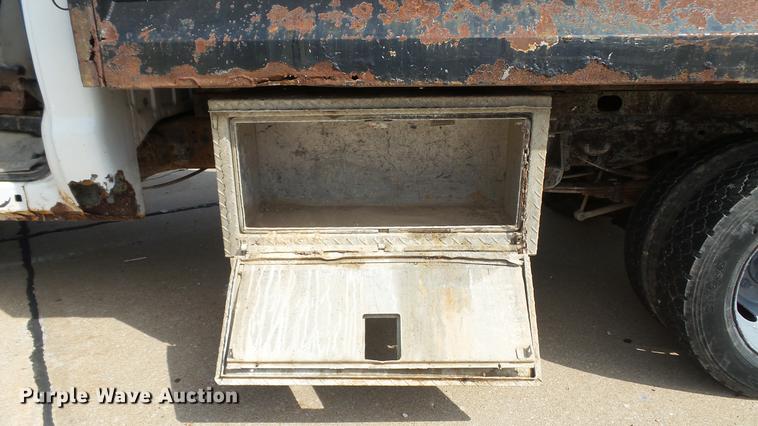 image for item DD7321 2000 Ford F550 Super Duty XL dump truck