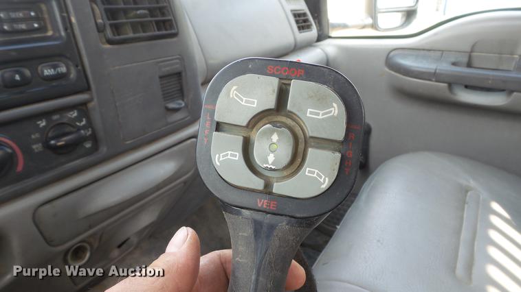 image for item DD7321 2000 Ford F550 Super Duty XL dump truck