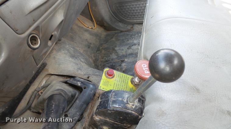 image for item DD7321 2000 Ford F550 Super Duty XL dump truck