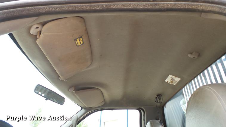 image for item DD7321 2000 Ford F550 Super Duty XL dump truck