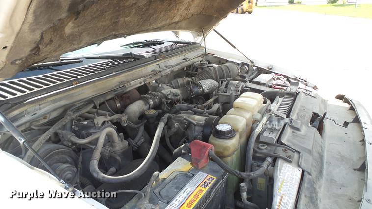 image for item DD7321 2000 Ford F550 Super Duty XL dump truck