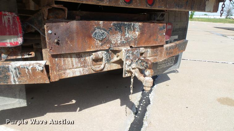 image for item DD7321 2000 Ford F550 Super Duty XL dump truck