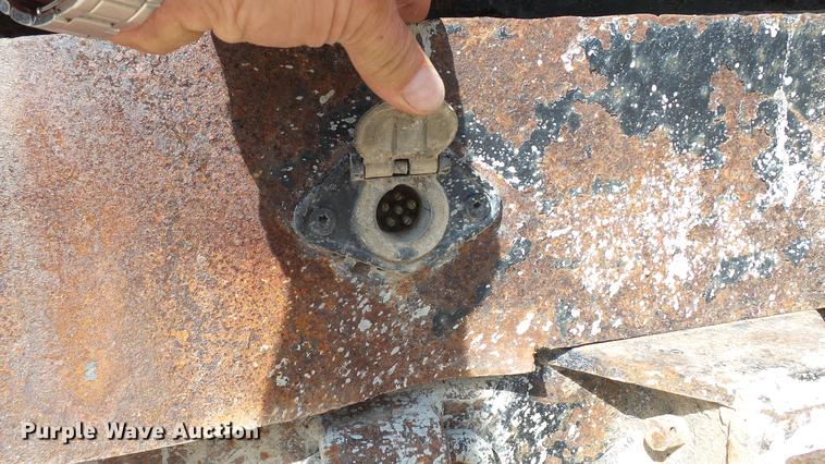 image for item DD7321 2000 Ford F550 Super Duty XL dump truck