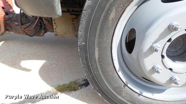 image for item DD7321 2000 Ford F550 Super Duty XL dump truck