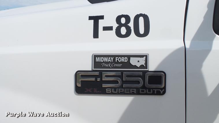 image for item DD7321 2000 Ford F550 Super Duty XL dump truck