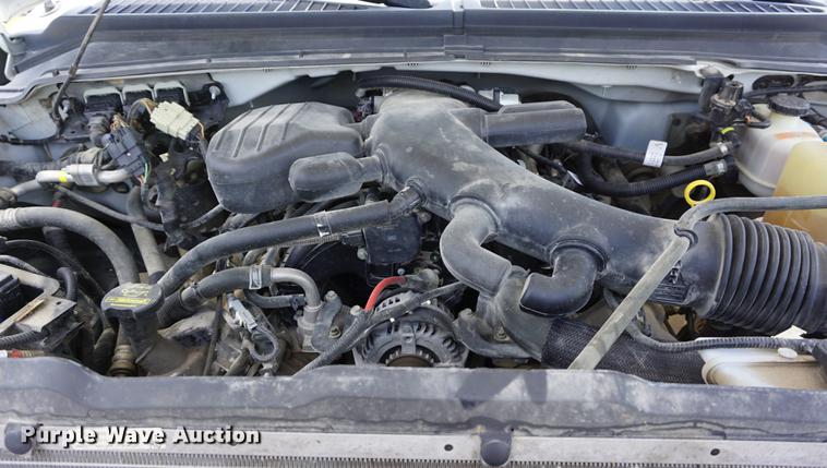 image for item DD7714 2010 Ford F350 Super Duty pickup truck cab and chassis