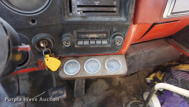 image for item DD7765 1979 GMC 6000 crane truck