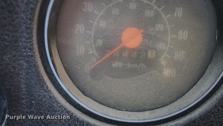 image for item DD7765 1979 GMC 6000 crane truck