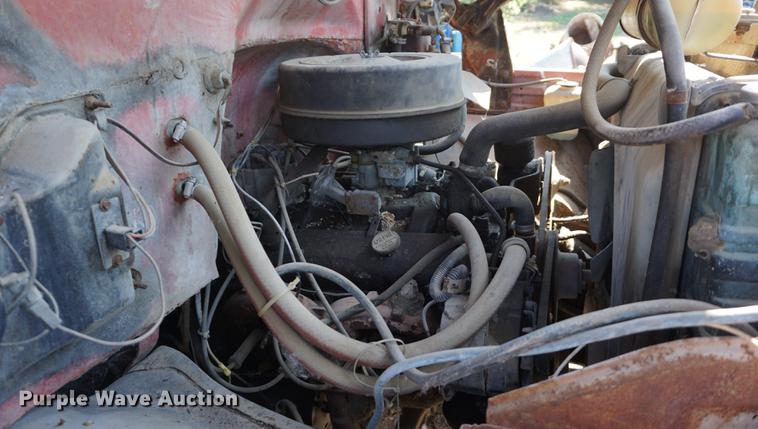 image for item DD7765 1979 GMC 6000 crane truck