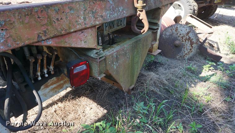 image for item DD7765 1979 GMC 6000 crane truck