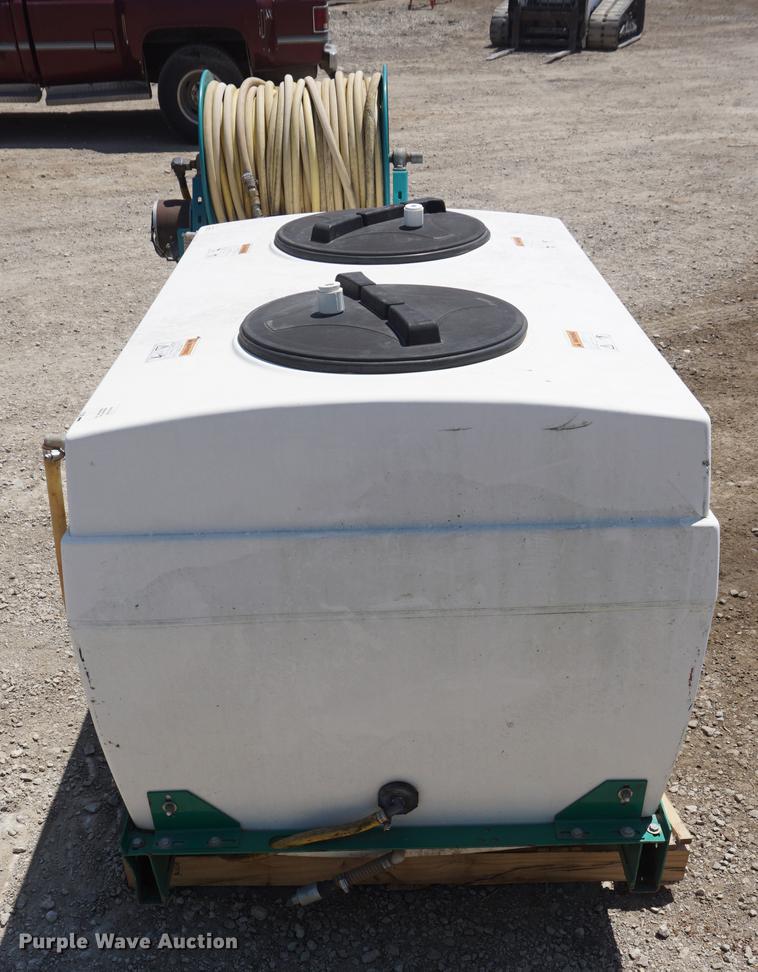 image for item DD7825 Lesco sprayer