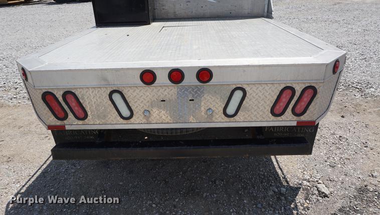 image for item DD7847 2011 Nissan Titan King Cab flatbed pickup truck