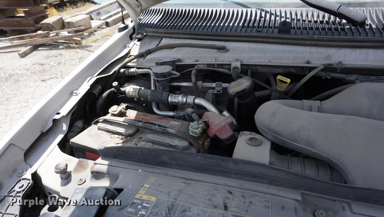 image for item DD7850 2011 Ford E350 Super Duty Extended van