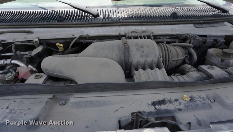 image for item DD7850 2011 Ford E350 Super Duty Extended van