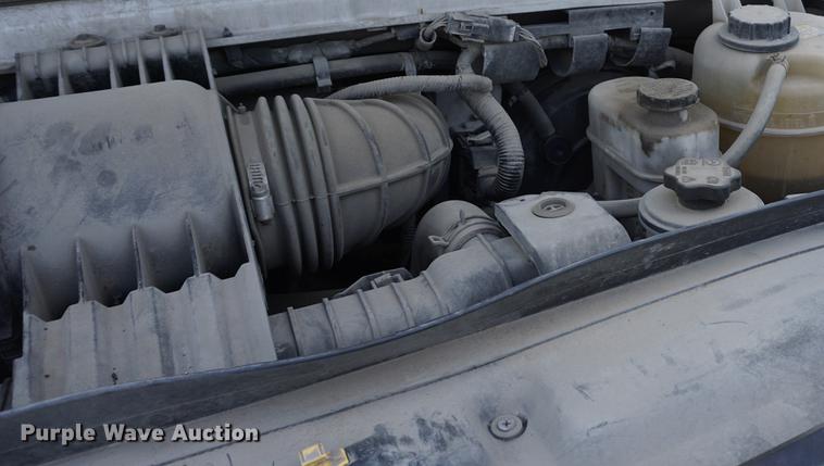 image for item DD7850 2011 Ford E350 Super Duty Extended van