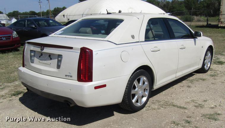 image for item DD8903 2006 Cadillac STS
