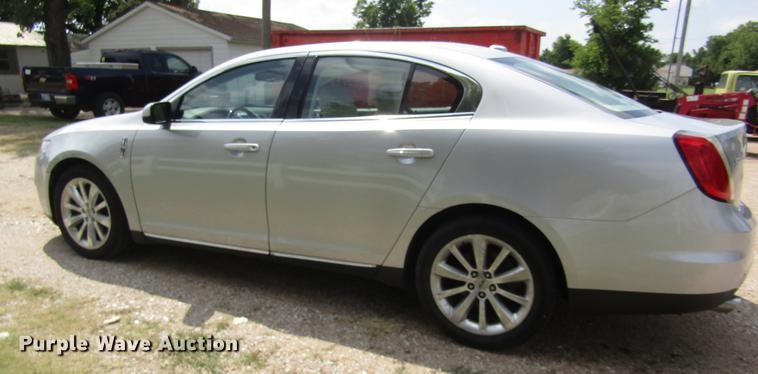image for item DD8906 2009 Lincoln MKS