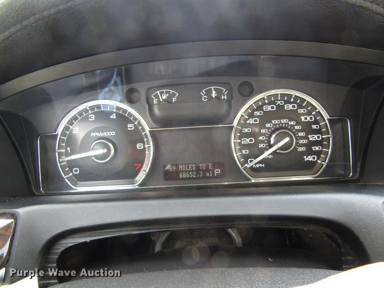 image for item DD8906 2009 Lincoln MKS