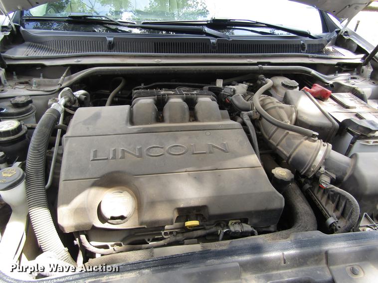 image for item DD8906 2009 Lincoln MKS